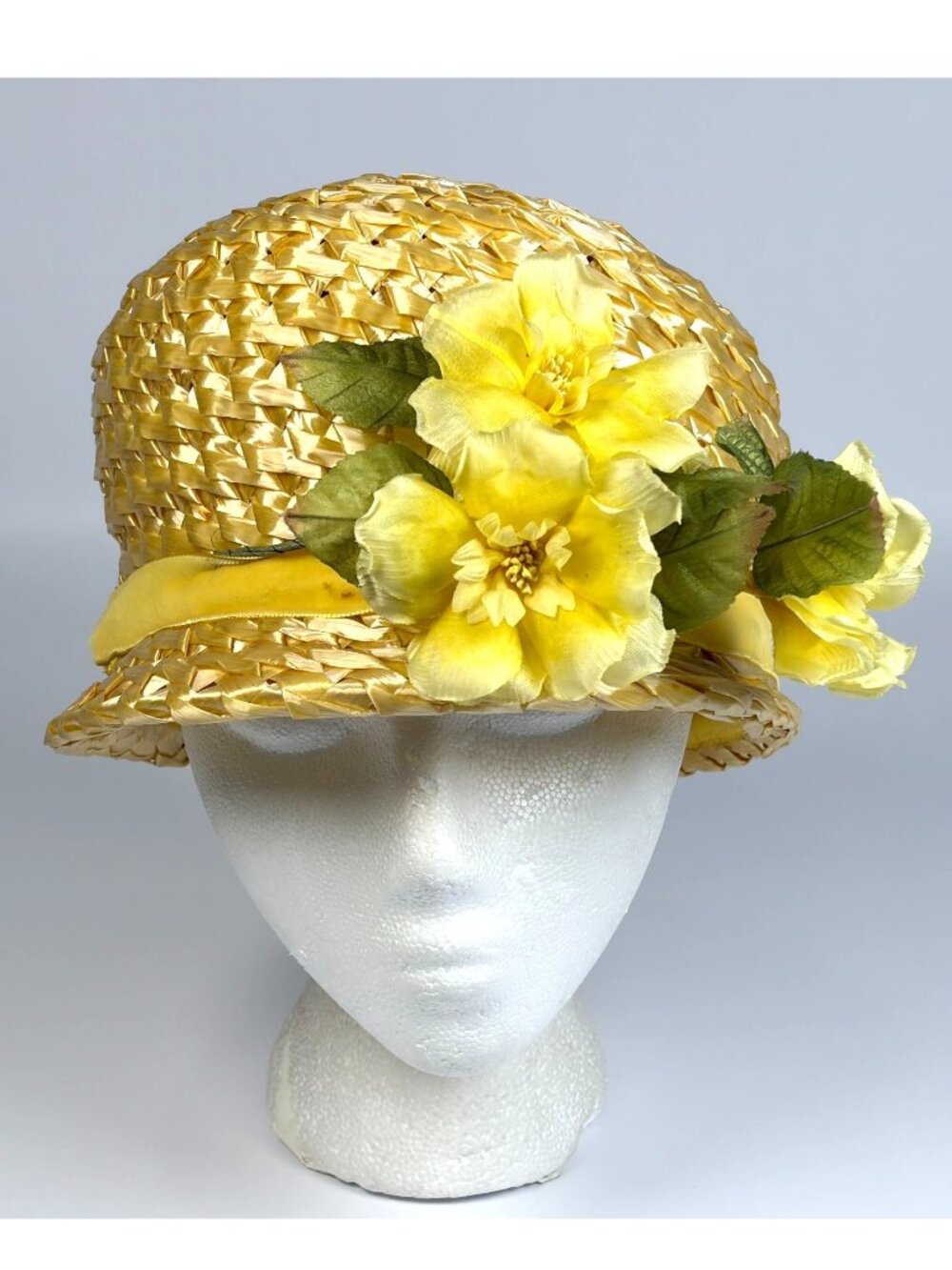 Vintage Yellow Straw Cloche Bucket Hat with Velvet Band Floral Accents